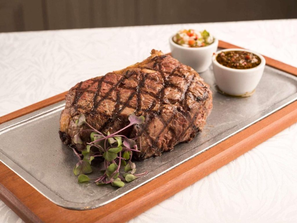 plato del restaurante del hotel