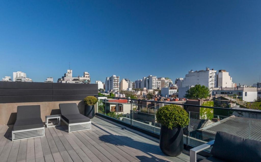 terraza del hotel Live Soho
