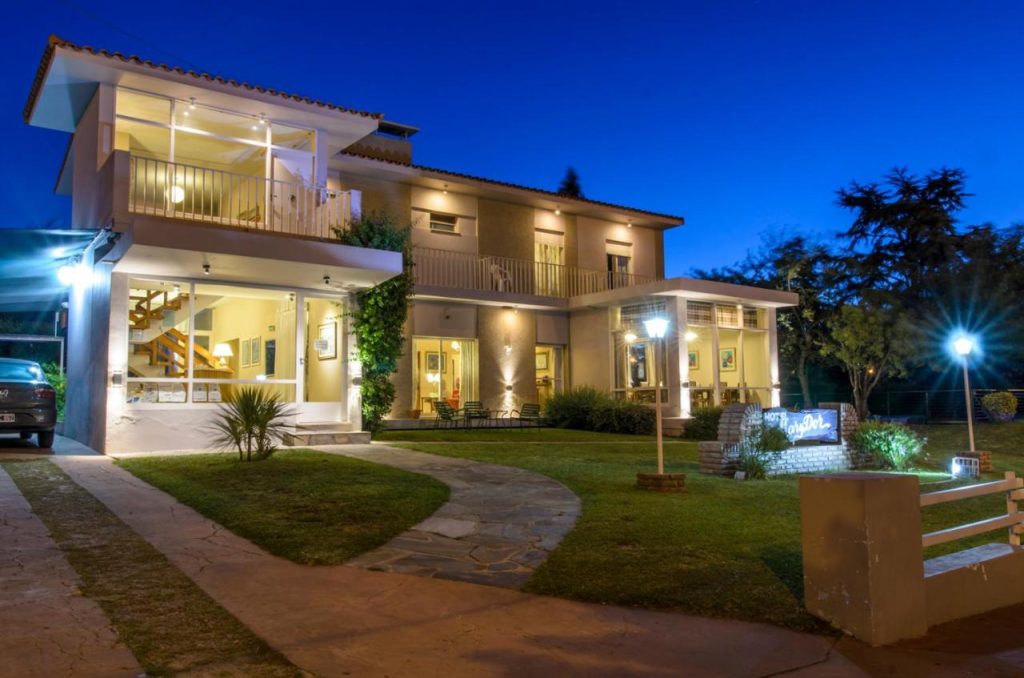 fachada 2 hotel marydor